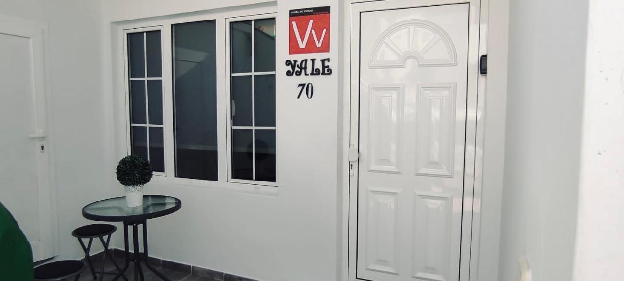 Apartamento Yale ติอาส ภายนอก รูปภาพ